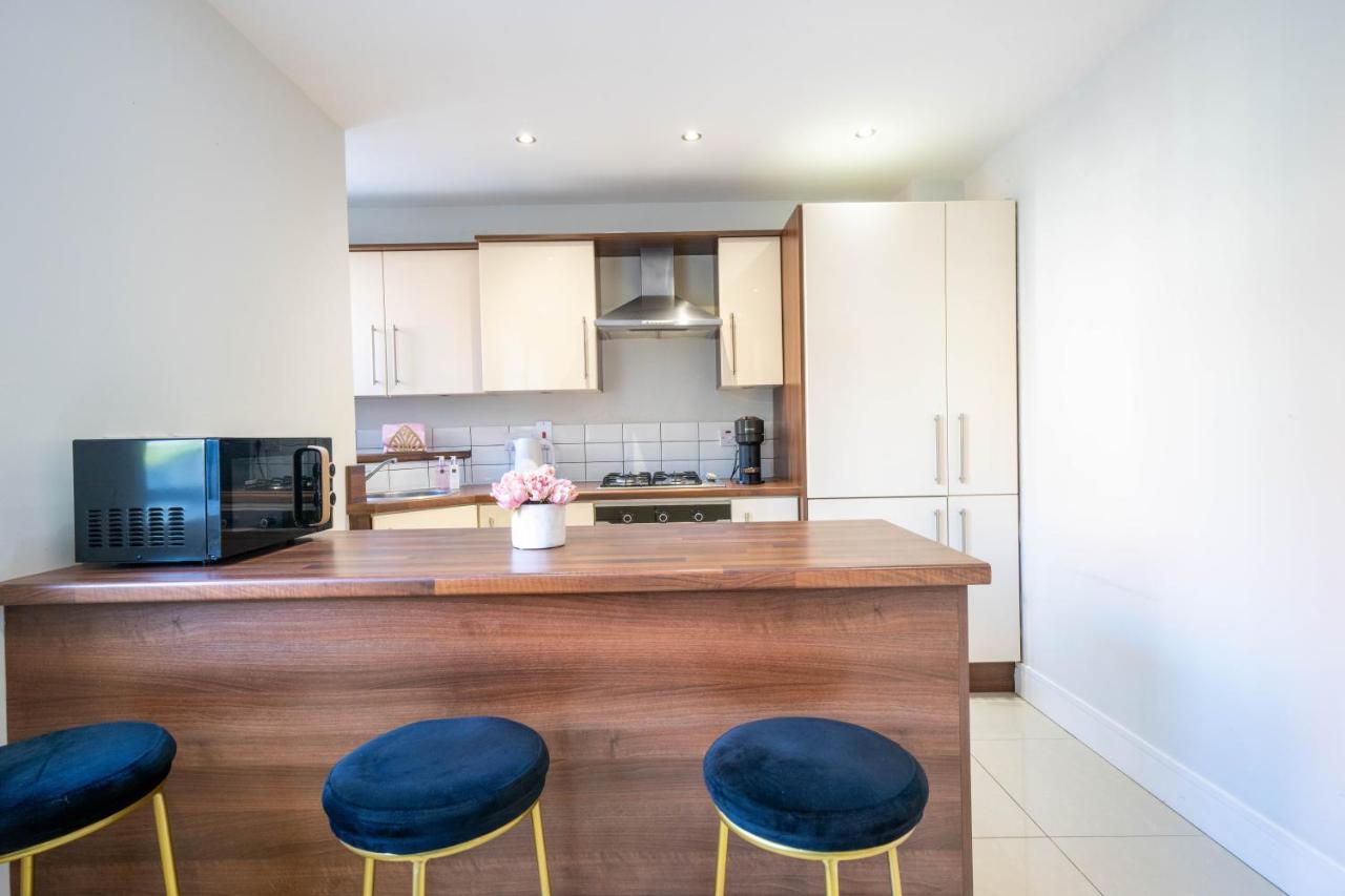 בלפסט Botanic Apartment Sleeps 6 מראה חיצוני תמונה